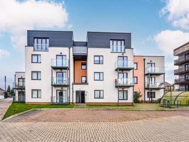 House for sale in Kingston Upon Thames, Greater London
