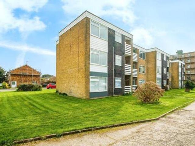 House for sale in Fishersgate, West Sussex