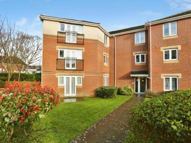 Flat for sale in Barton Stacey, Hampshire