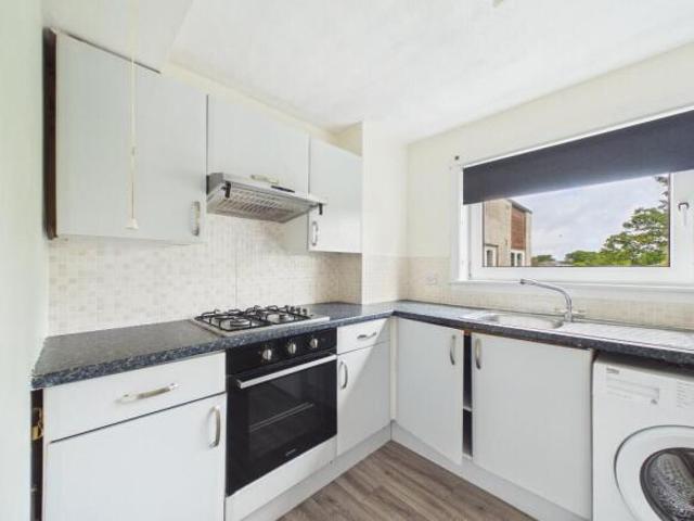 Flat for sale in Greenhills, Barassie