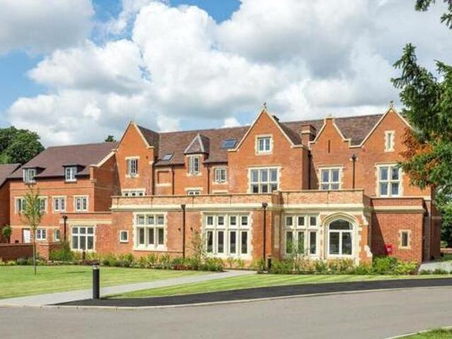 House for sale in Green Close, Warwickshire