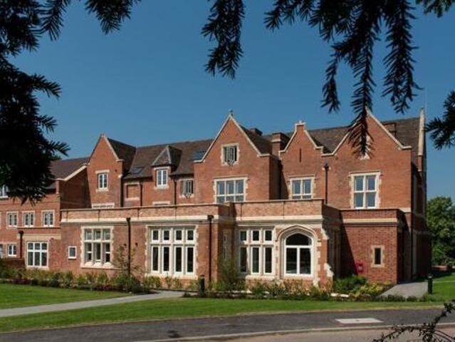 House for sale in Green Close, Warwickshire