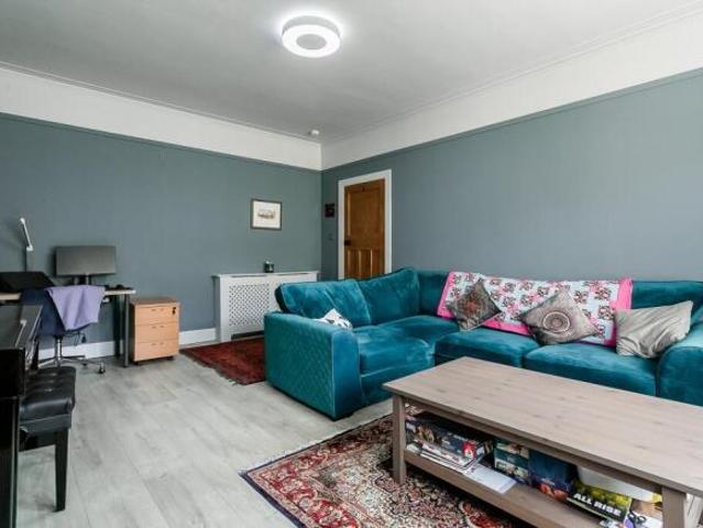 Flat for sale in Comely Bank, City of Edinburgh