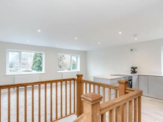 House for sale in Pachesham Park, Surrey