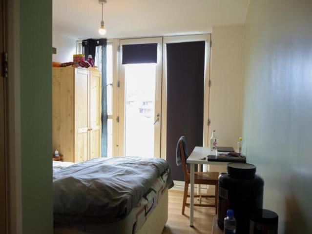 Flat for sale in Calthorpe Fields, West Midlands