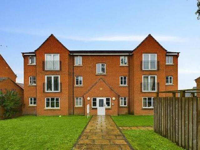 House for sale in Churwell, West Yorkshire
