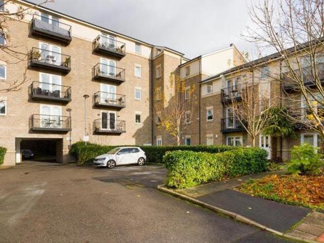 House for sale in Horsforth, West Yorkshire