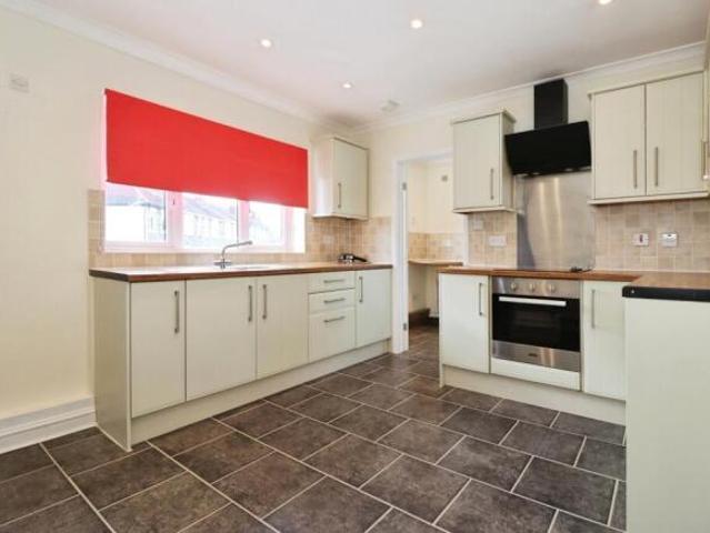 Flat for sale in Feckenham, City Of Bristol