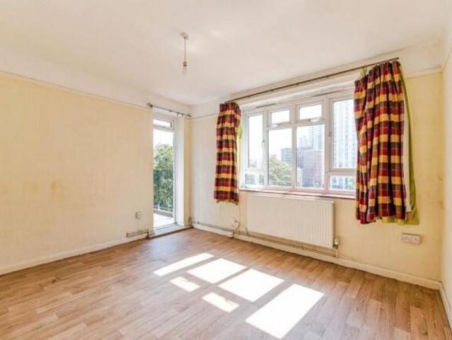 Flat for sale in Greater London