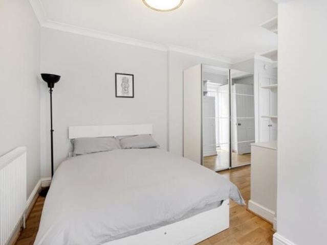 Flat for sale in East Tuddenham, Norfolk