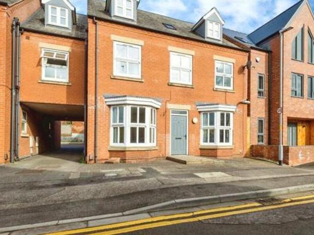 House for sale in New Boultham, Brayford