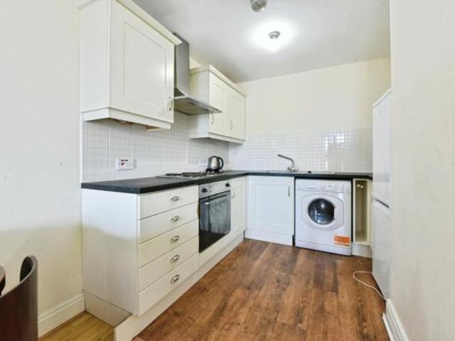 Flat for sale in Whalley Range, Manchester