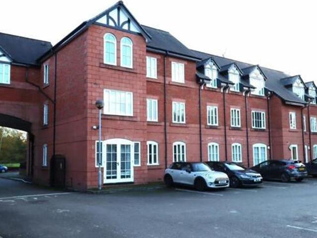 House for sale in Calderstones