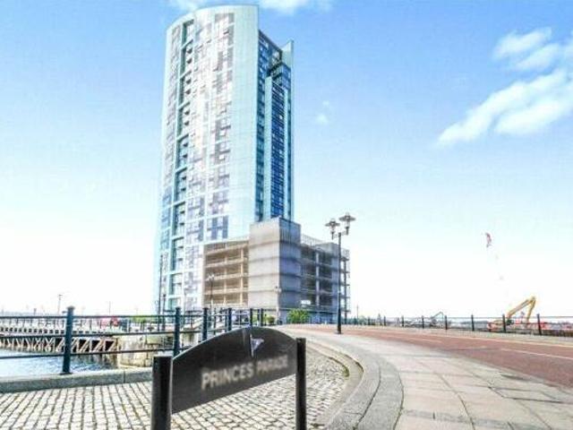 House for sale in Calderstones