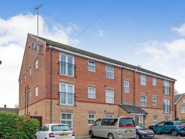 House for sale in Calderstones