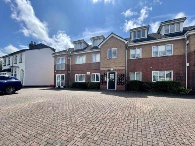 House for sale in Calderstones