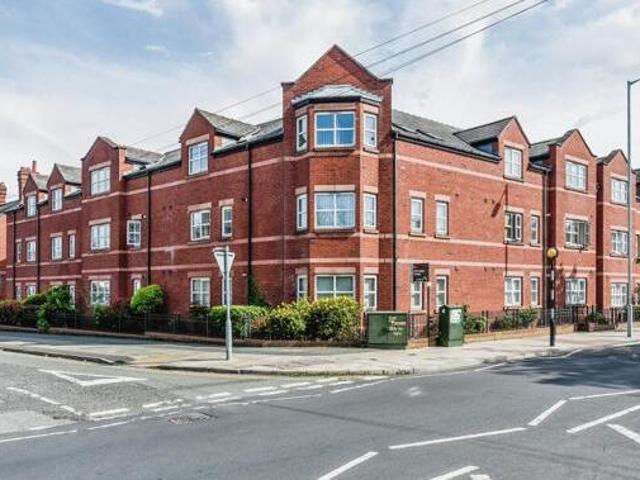 House for sale in Calderstones