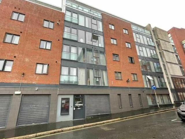House for sale in Calderstones