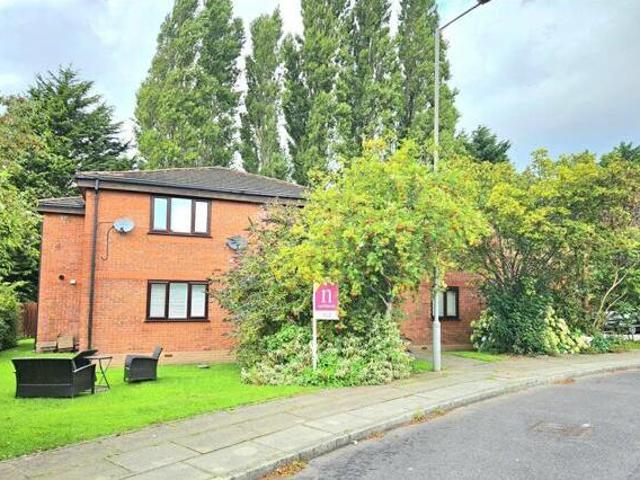 House for sale in Calderstones