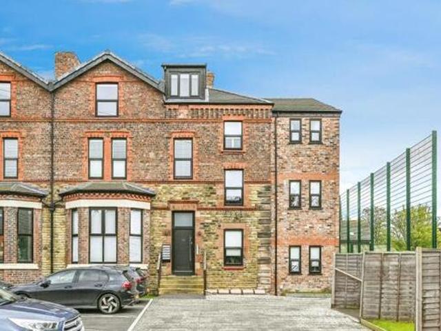 House for sale in Calderstones
