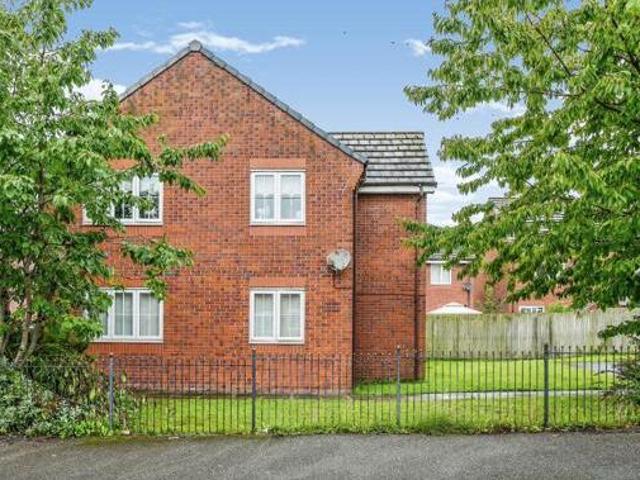 House for sale in Calderstones