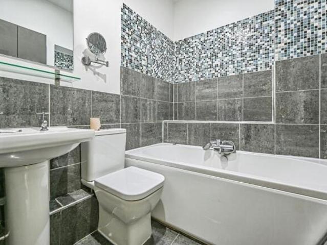 Flat for sale in Liverpool, Liverpool City Region