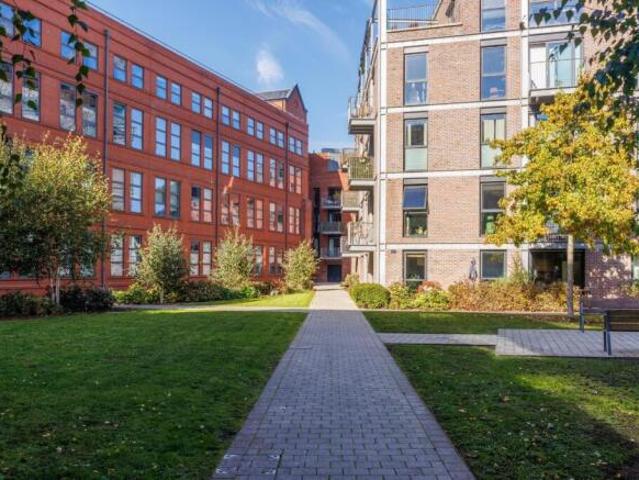 Flat for sale in Bedminster, Bristol