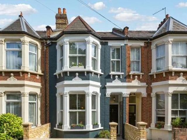 House for sale in Lyons, Greater London