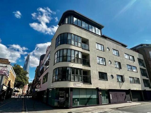House for sale in City of London, Greater London