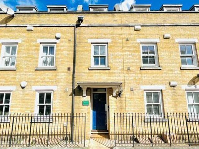 House for sale in Lyons, Greater London