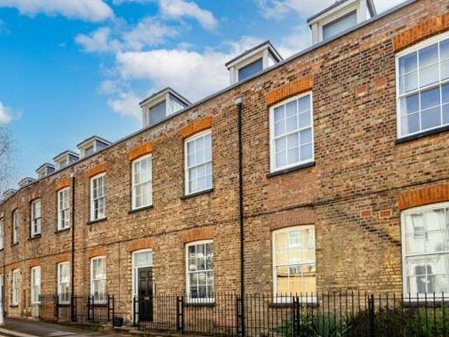 House for sale in Lyons, Greater London