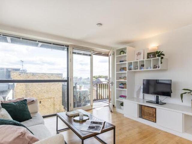 House for sale in City of London, Greater London