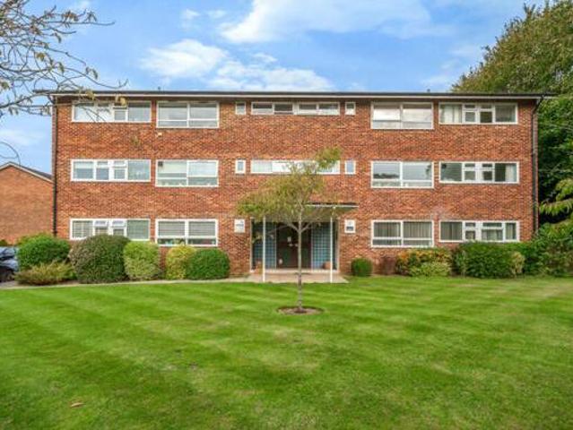 House for sale in Surrey, England