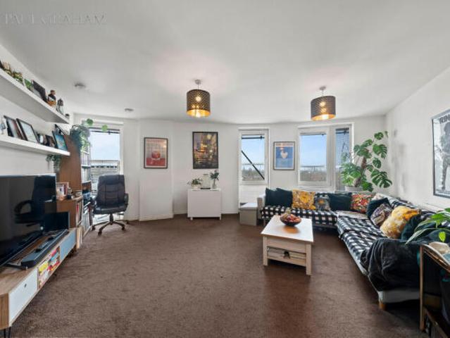 Flat for sale in London Borough of Sutton, Greater London