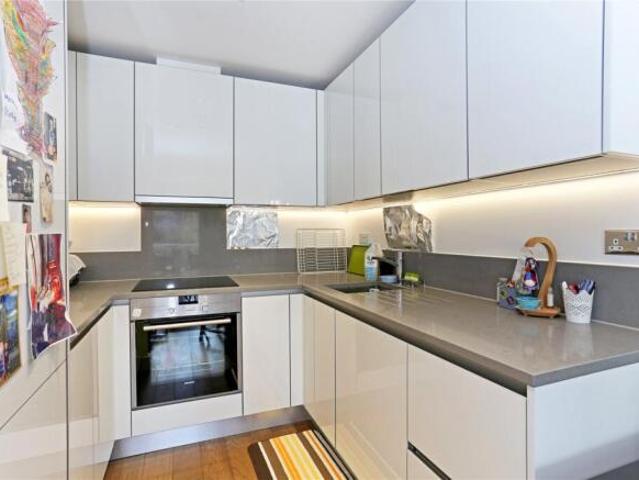 Flat for sale in Greater London