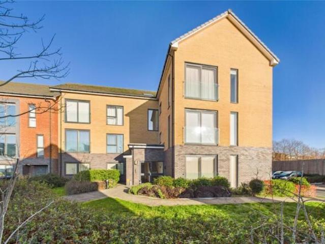 Flat for sale in Kintbury, West Berkshire