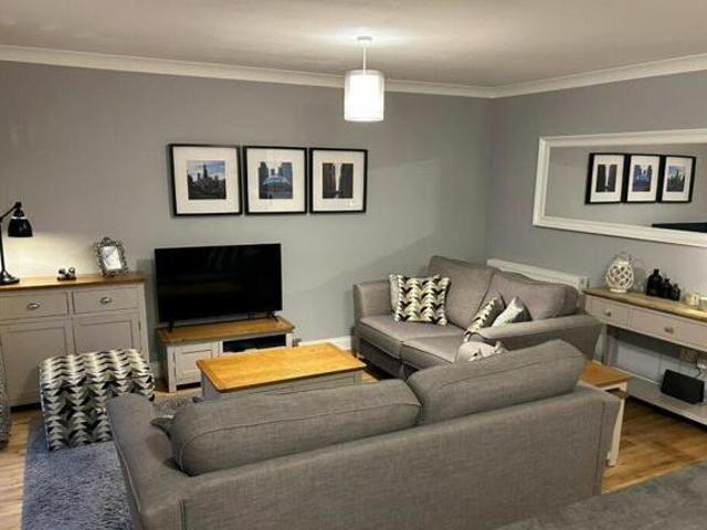 House for sale in Elmfield, Leicestershire