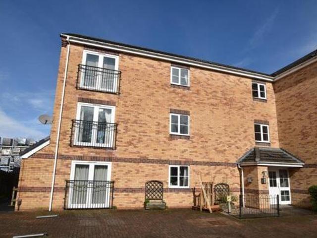 House for sale in Elmfield, Leicestershire