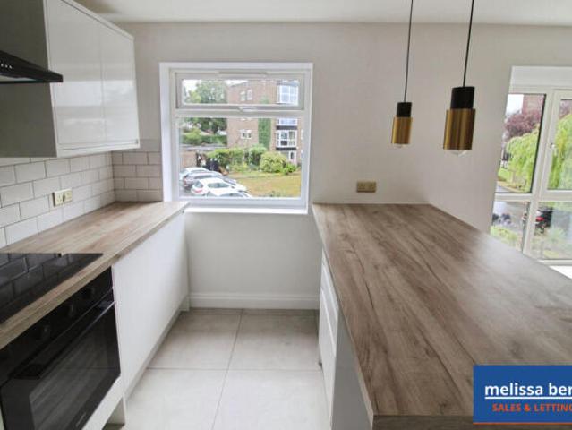 Flat for sale in Georgia, Greater Manchester
