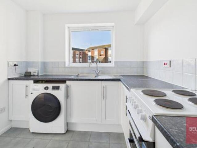 Flat for sale in Chelmsford