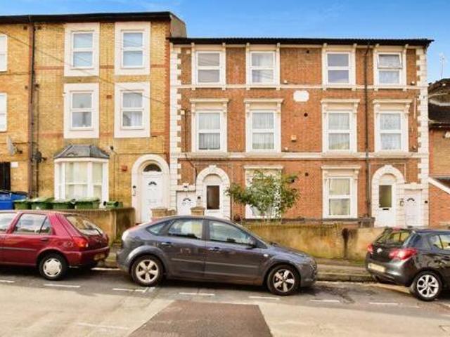 House for sale in Midway, Kent