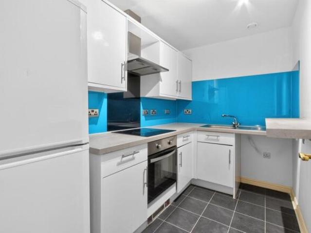 Flat for sale in Baillieston, Scotland