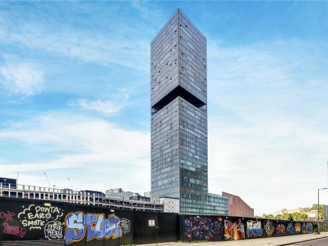 Flat for sale in Stratford