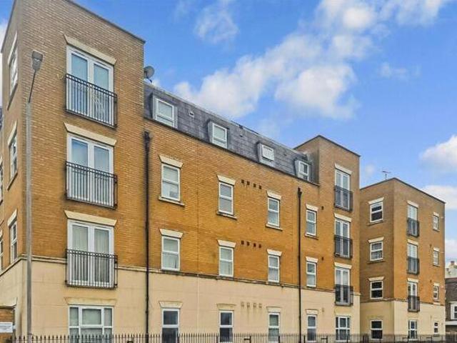 House for sale in Cliftonville West, Acol
