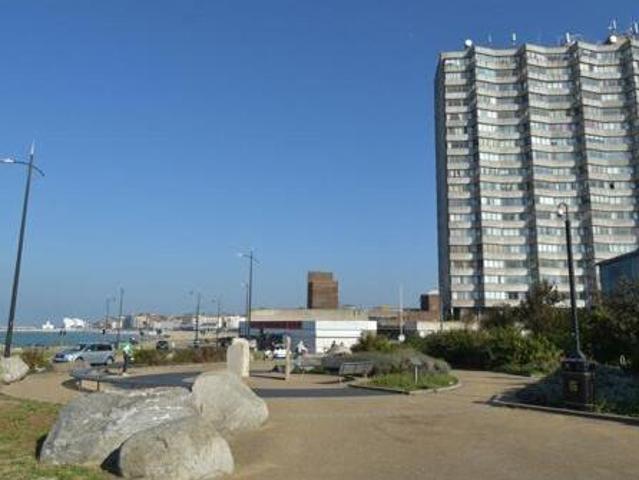 House for sale in Westbrook, Acol