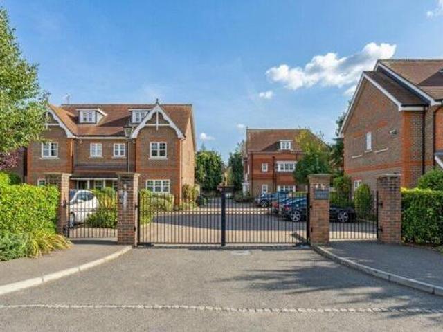 House for sale in Lunnon, Buckinghamshire