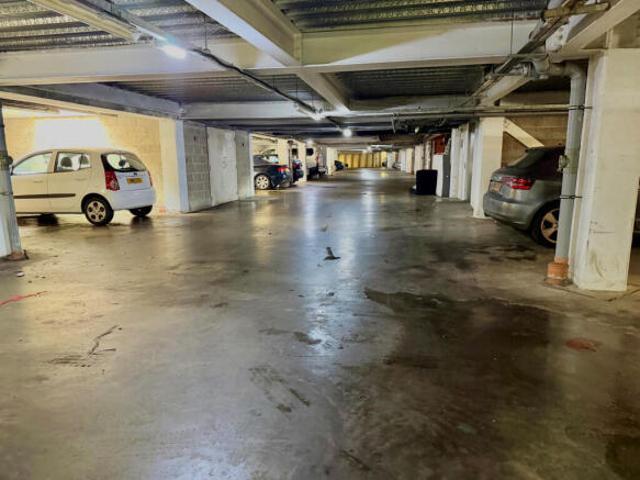 Flat for sale in Maryhill, Glasgow
