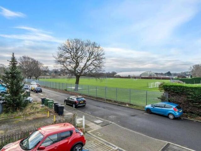 Flat for sale in Catford, Greater London