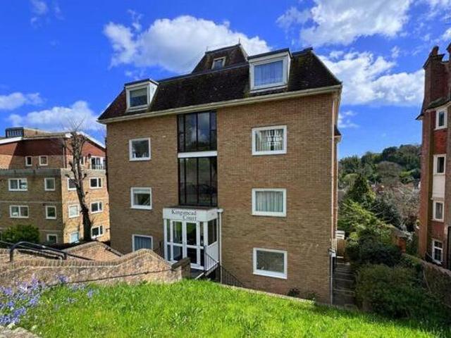 House for sale in Holywell, Eastbourne