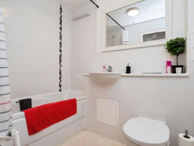 Flat for sale in St James, Sandown Park